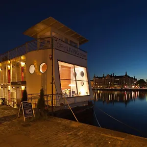 https://cph-living-hotel-copenhagen.copenhagenhotelselect.com